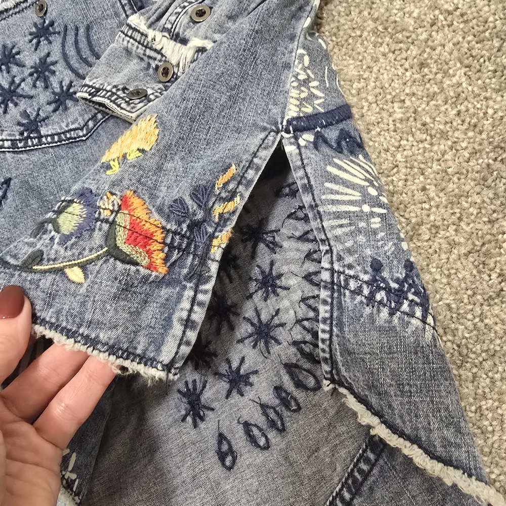 Marrakesh Free People Embroidered Denim Top Jacket NWT Boho Hippie Funky Boxy - Picture 10 of 14
